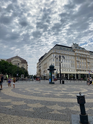 Vienna Prague Budapest Bratislava Vienna Prague Budapest Bratislava feedback 6