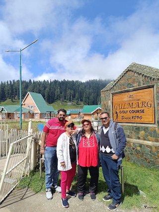 Kashmir Escape Kashmir Escape feedback 3