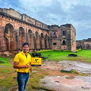 Makarand Shukla
